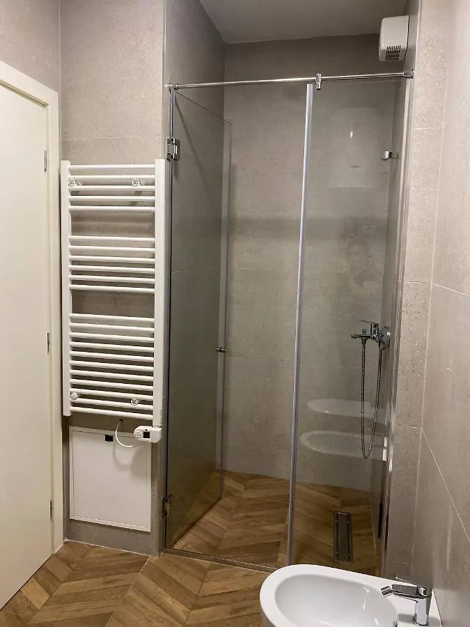 Delight Apartment Tirana 0*,  Albânia